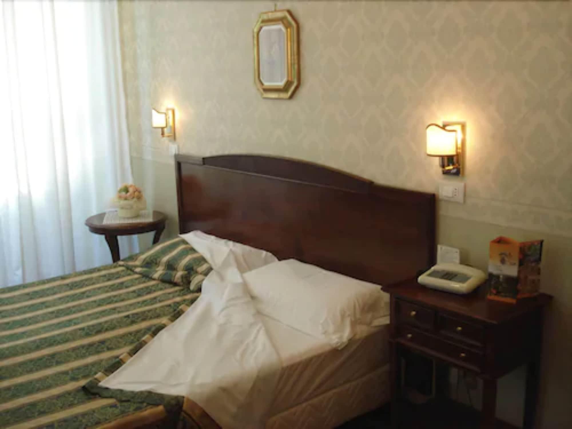 Hotel Villa Aricia Ariccia Exterior foto