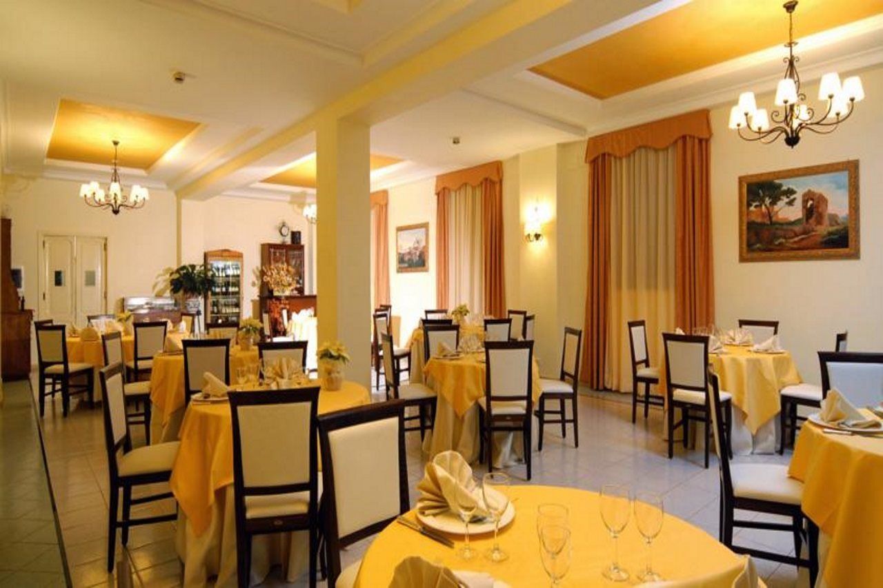 Hotel Villa Aricia Ariccia Exterior foto